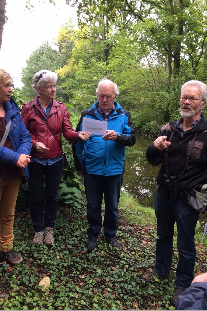  Uistapje 2017, rondleiding in de natuur en uitleg van de natuur. 